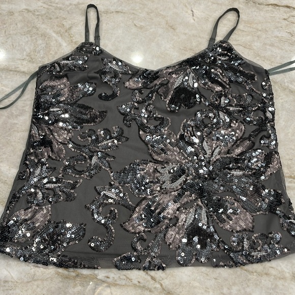 White House Black Market | Sequin Flower Cami |‎ Grey | Small - Picture 7 of 15